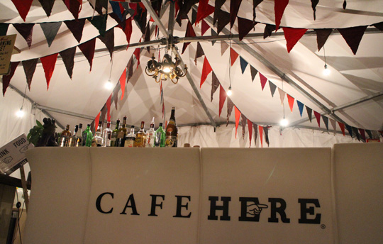 Café HERE