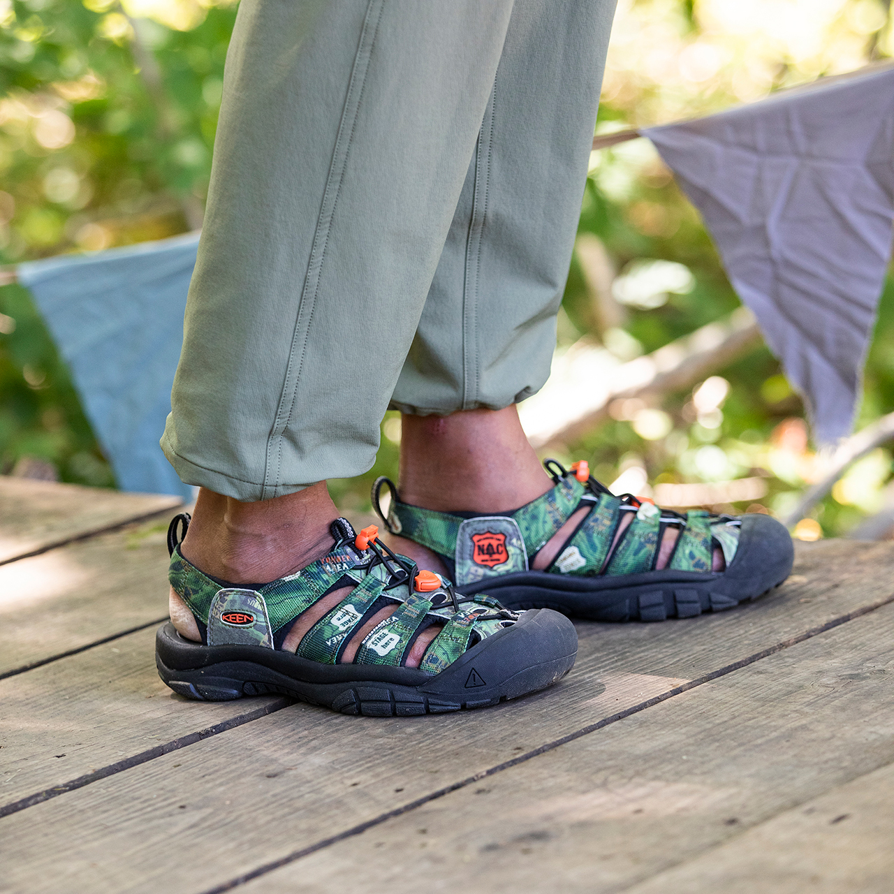 KEEN×NAC]メンズ | ニューポート レトロ | New Acoustic Camp 2022 ...